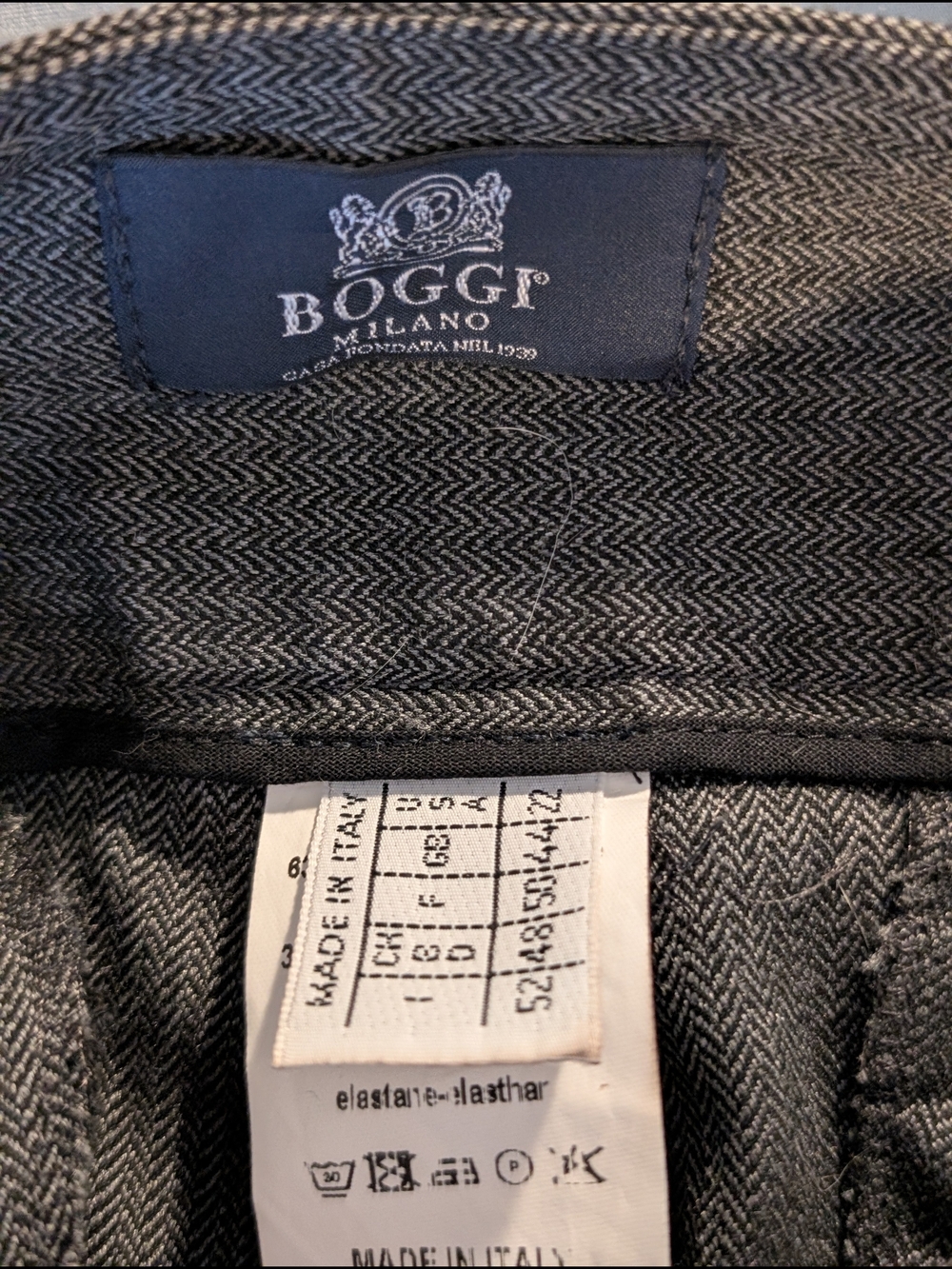 Boggi Milano Italian Women's Gray Tailored Blazer With Matching Skirt & Pant - Picture 6 of 7